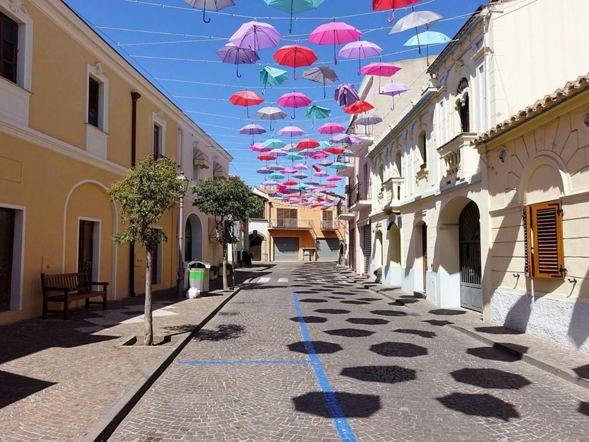 Appartamento A Pula Vicino Al Mare Extérieur photo
