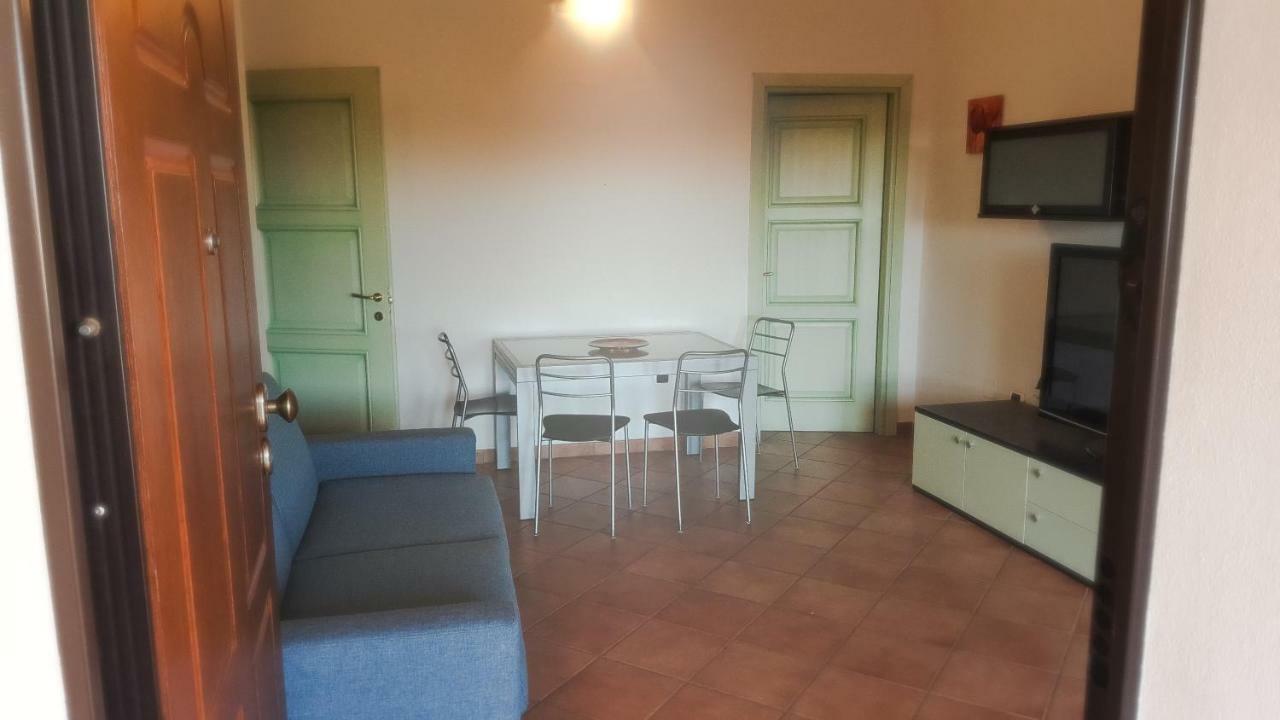 Appartamento A Pula Vicino Al Mare Extérieur photo