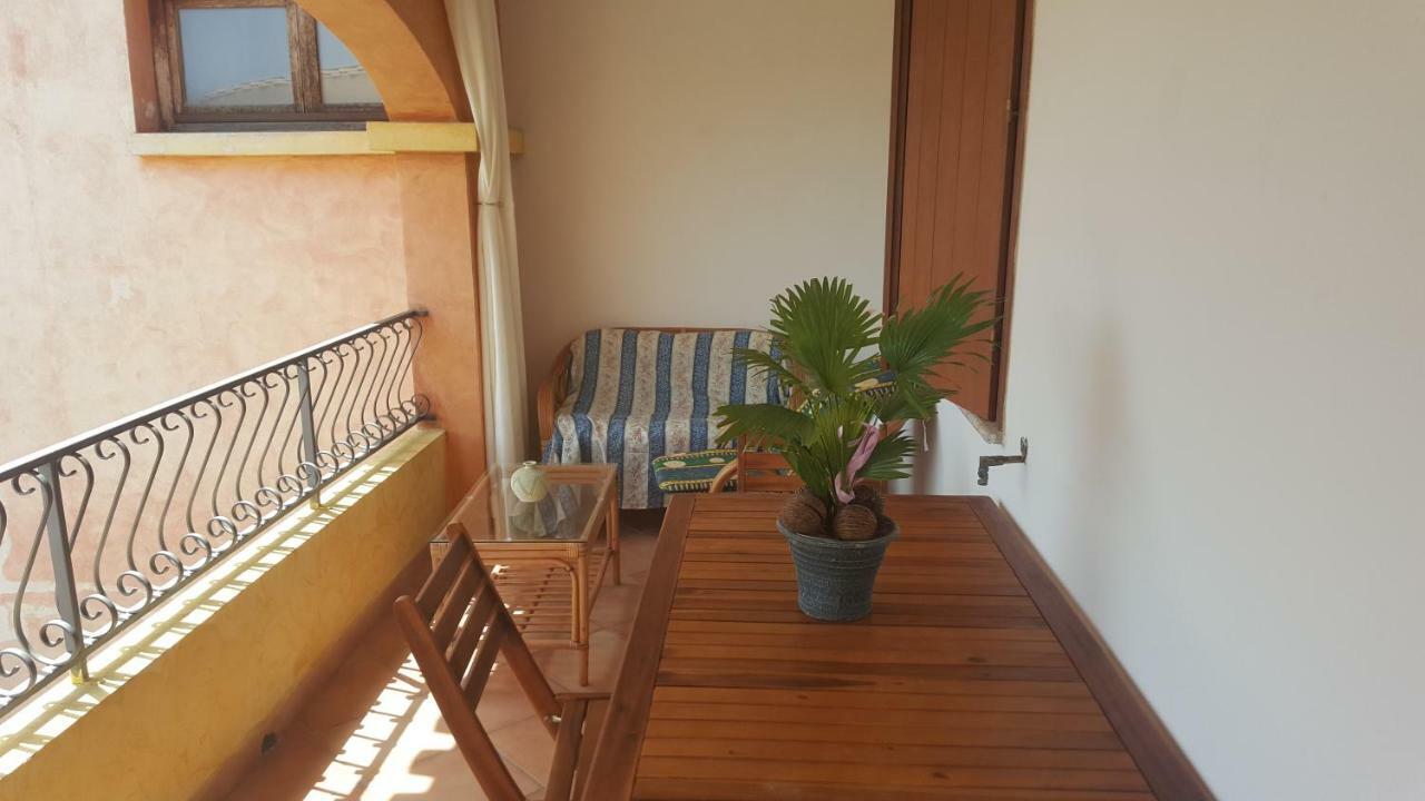 Appartamento A Pula Vicino Al Mare Extérieur photo